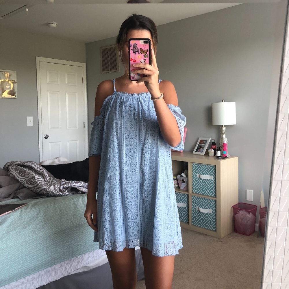 Francesca's lilac off shoulder mini sundress